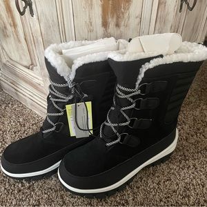 NWT All in Motion Women’s Camilla Winter Boots